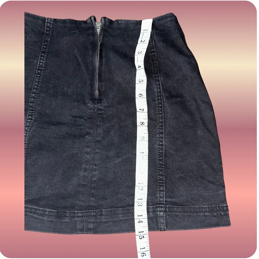 Wild Fable Women’s Black Denim Skirt Size 0